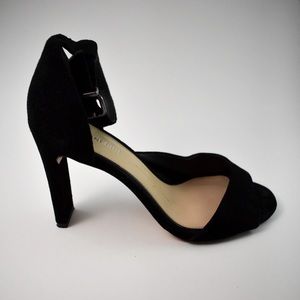 Gianni Bini Black Suede Heels